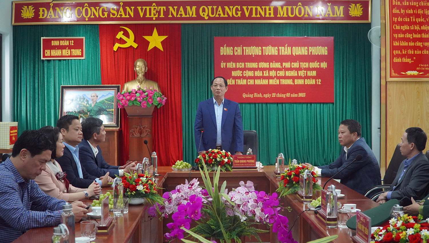 Đồng chí Thượng tướng, Phó Chủ tịch Quốc hội Trần Quang Phương: Quảng Bình đã chuẩn bị hoạt động kỷ niệm 100 ngày sinh Trung tướng Đồng Sỹ Nguyên rất chu đáo, trang trọng và tình nghĩa