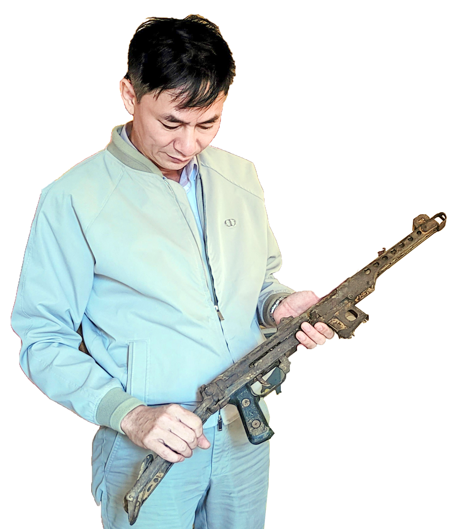 Khẩu súng được chính tay Tư lệnh Đồng Sỹ Nguyên giao cho ông Nguyễn Đức Thể sử dụng hiện đang cất giữ tại bảo tàng.