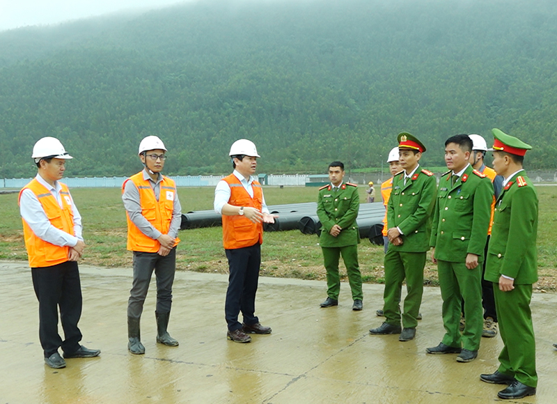 Lực lượng Công an xã Quảng Đông phối hợp tuần tra, bảo đảm an ninh trật tự trên công trình trọng điểm.