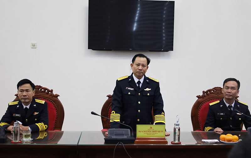  Đại tá Nguyễn Thiên Quân phát biểu tại buổi làm việc.