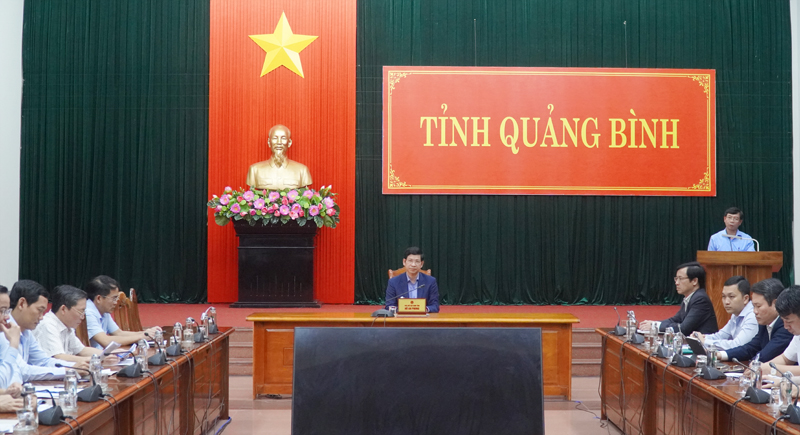 Đồng chí Phó Chủ tịch UBND tỉnh, Trưởng BCĐ Hồ An Phong điều hành thảo luận.