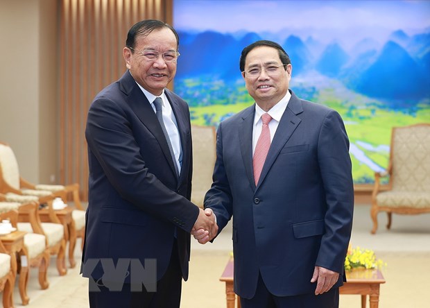Thủ tướng Phạm Minh Chính tiếp Phó Thủ tướng, Bộ trưởng Ngoại giao và Hợp tác quốc tế Campuchia Prak Sokhonn. (Ảnh: Dương Giang/TTXVN)
