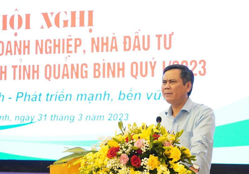- Đồng chí Chủ tịch UBND tỉnh Trần Thắng phát biểu chỉ đạo tại hội nghị.