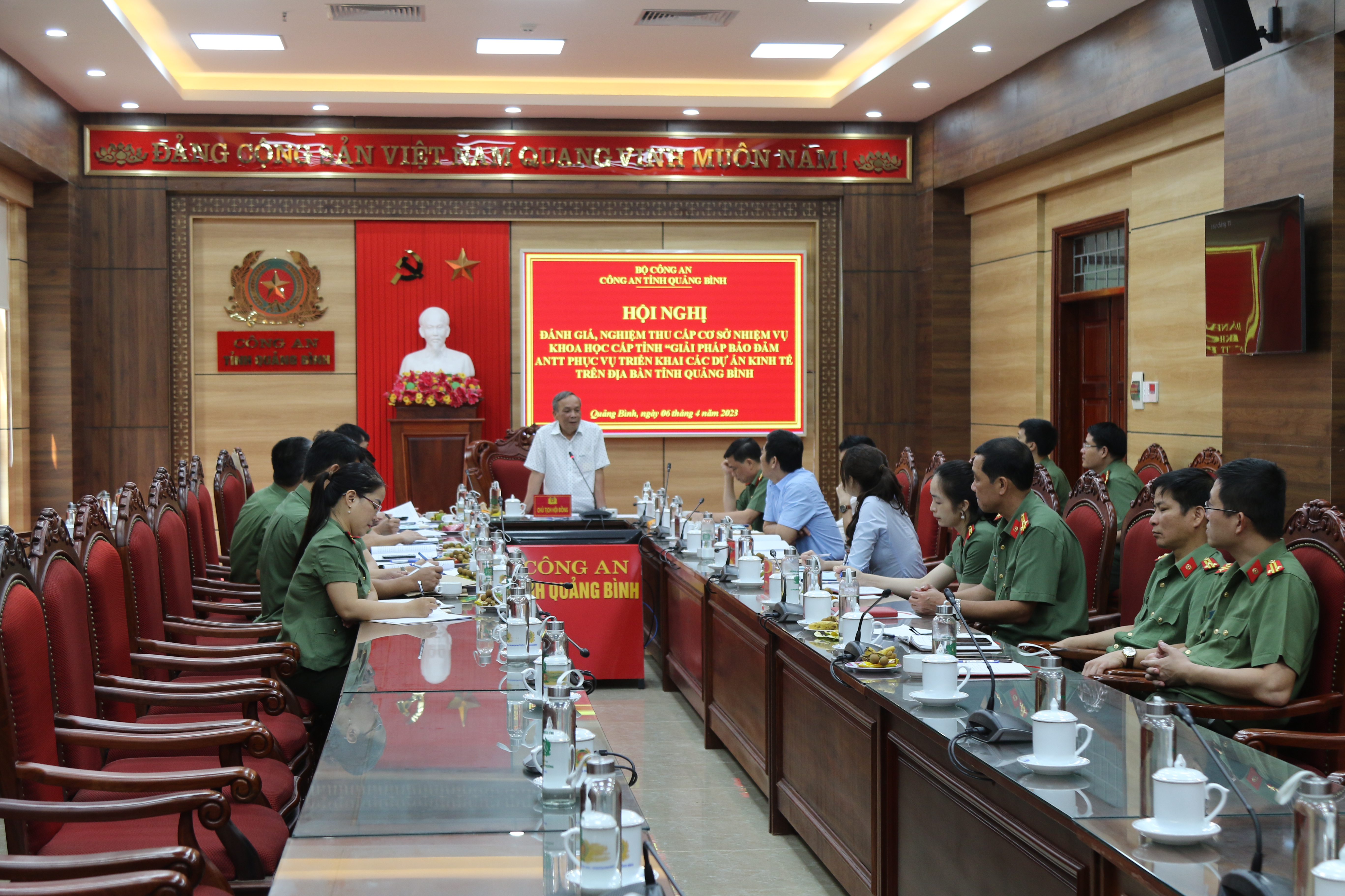 Đánh giá, nghiệm thu đề tài khoa học "Giải pháp đảm bảo ANTT phục vụ triển khai các dự án kinh tế trên địa bàn tỉnh Quảng Bình"