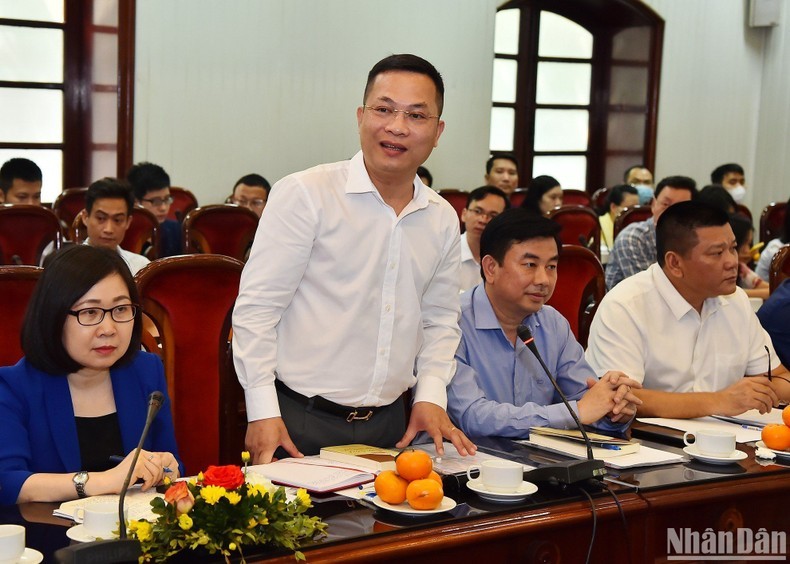 Tổng Giám đốc Cổng Thông tin điện tử Chính phủ Nguyễn Hồng Sâm phát biểu tại buổi lễ.