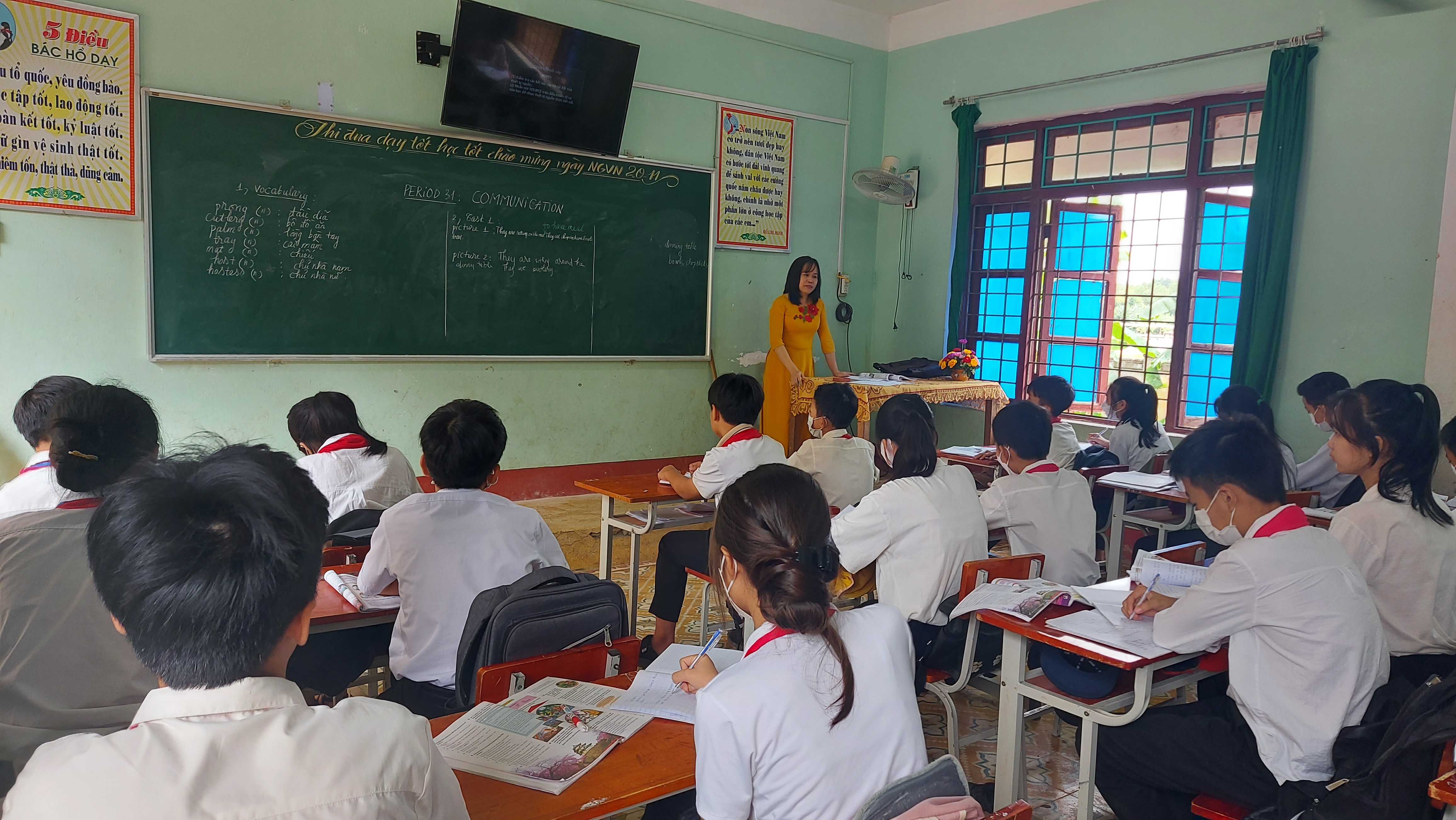 Nhờ đầu tư xây dựng trường chuẩn quốc gia, Trường THCS Quảng Thạch đạt nhiều thành tích quan trọng trong công tác GD-ĐT.