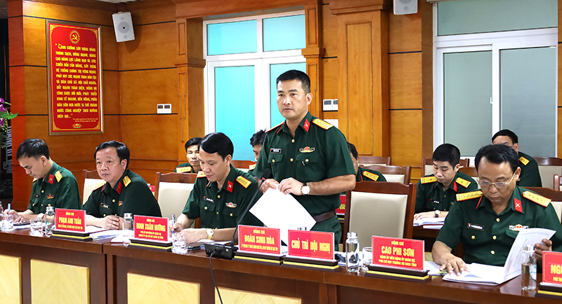 Đồng chí Chỉ huy trưởng Bộ CHQS tỉnh Đoàn Sinh Hòa kết luận tại hội nghị.