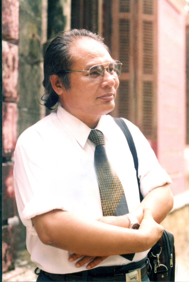 Nhà thơ Mai Văn Hoan.