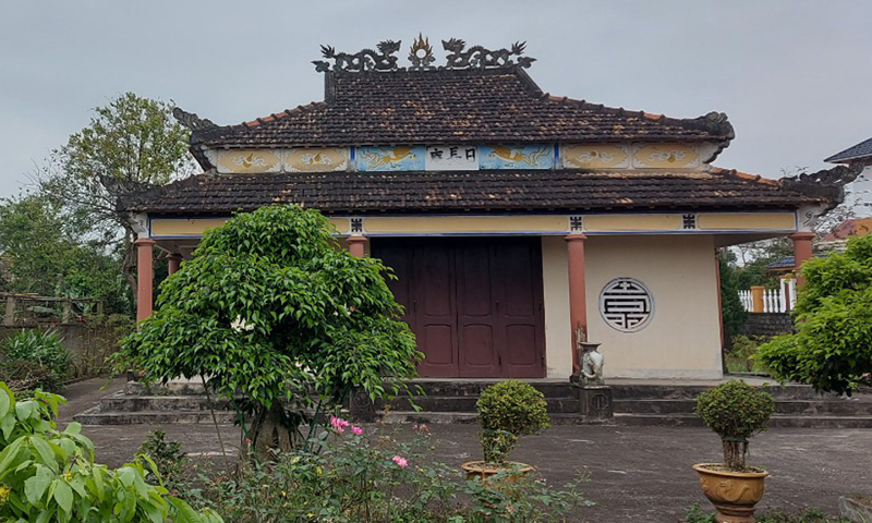  Di tích cấp quốc gia mộ và nhà thờ Hoàng Kế Viêm ở thôn Văn La, xã Lương Ninh (Quảng Ninh) luôn được chính quyền và nhân dân bảo vệ, gìn giữ. 