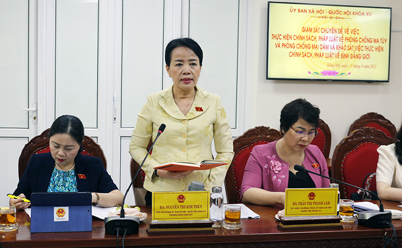 Đồng chí Phó Chủ nhiệm UBXH Nguyễn Thị Kim Thúy kết luận buổi giám sát.