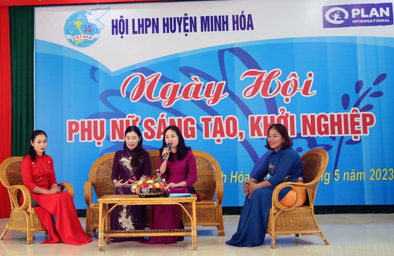 Hội LHPN huyện Minh Hóa đã tổ chức gặp gỡ, giao lưu, chia sẻ kinh nghiệm với c ácđiển hình của phụ nữ trong phát triển kinh tế giỏi.