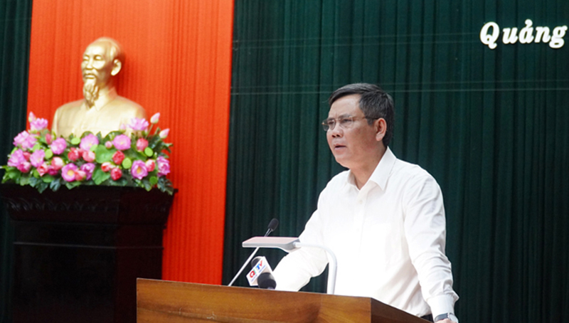 Đồng chí Chủ tịch UBND tỉnh Trần Thắng kết luận phiên họp thường kỳ tháng 4/2023.