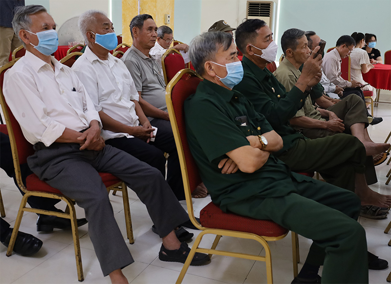  Cựu chiến binh, cựu thanh niên xung phong đi điều dưỡng tại Làng Hữu nghị Việt Nam tham dự buổi gặp mặt.