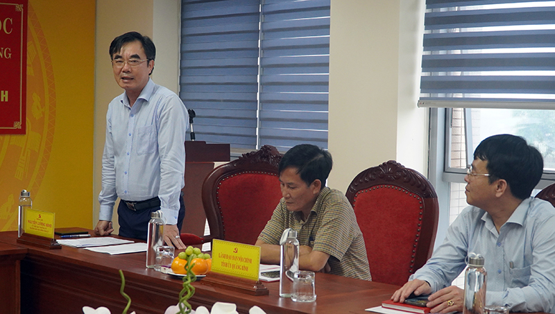 Đồng chí Trưởng Ban Nội chính Tỉnh ủy Nguyễn Lương Bình đã báo cáo kết quả thực hiện nhiệm vụ từ đầu năm đến nay và nhiệm vụ trọng tâm các tháng cuối năm 2023