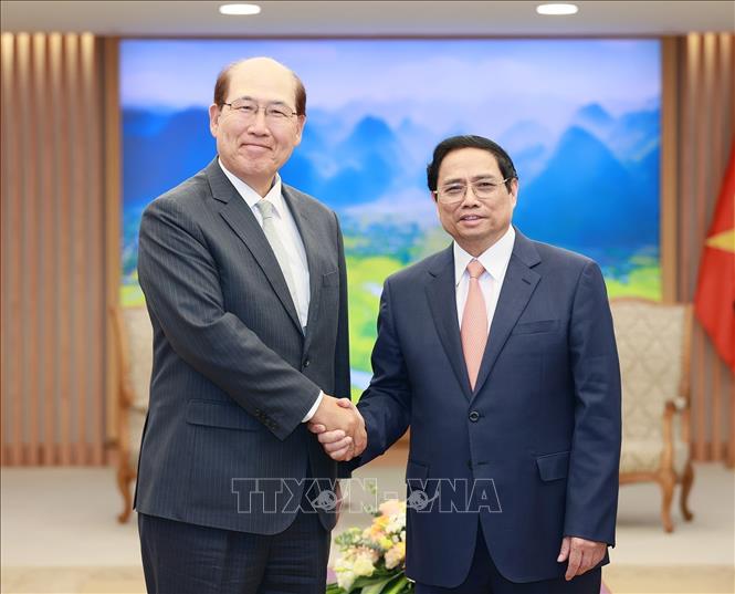 Thủ tướng Phạm Minh Chính tiếp ông Kitack Lim, Tổng Thư ký Tổ chức Hàng hải Quốc tế (IMO). Ảnh: Dương Giang/TTXVN