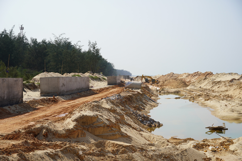 Dự án Kè biển Hải Thành - Quang Phú, TP. Đồng Hới mới chỉ thực hiện đạt khoảng 20% khối lượng