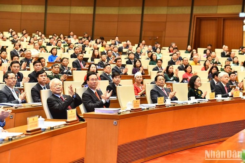 Tổng Bí thư Nguyễn Phú Trọng và các đồng chí lãnh đạo, nguyên lãnh đạo Đảng, Nhà nước và các đại biểu dự phiên khai mạc. (Ảnh: ĐĂNG KHOA)