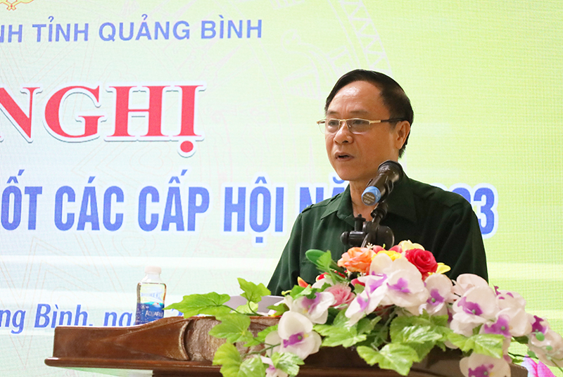 Lãnh đạo Hội Cựu chiến binh tỉnh quán triệt Nghị quyết Đại hội Hội CCB Việt Nam khóa VII cho các học viên.