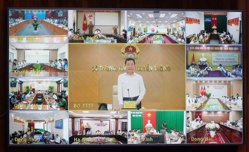 Đồng chí Bộ trưởng Bộ TT-TT, Phó Chủ tịch Ủy ban Quốc gia về chuyển đổi số Nguyễn Mạnh Hùng kết luận phiên họp (ảnh chụp qua màn hình).