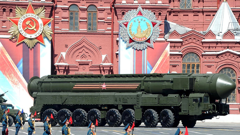 Hệ thống tên lửa đạn đạo RS-24 Yars của Nga trong cuộc diễu binh tại Quảng trường Đỏ.