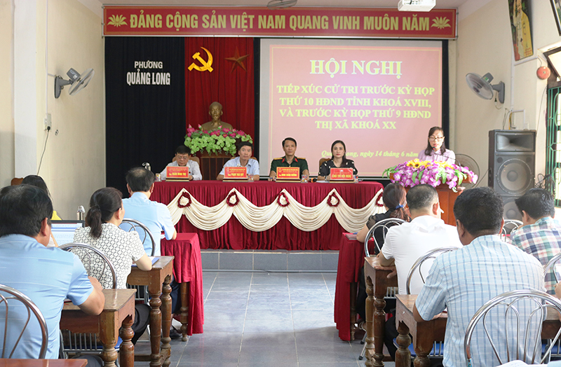 Tổ đại biểu HĐND tỉnh tiếp xúc cử tri tại phường Quảng Long, TX. Ba Đồn. 