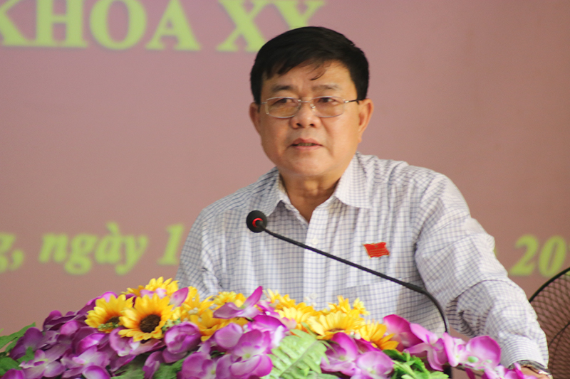 Lãnh đạo TX. Ba Đồn trực tiếp giải trình các ý kiến của cử tri.
