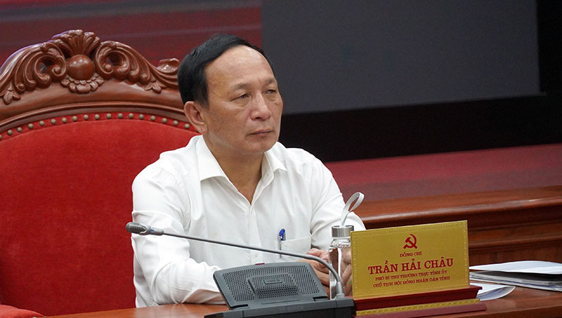 Đồng chí Trần Hải Châu, Phó Bí thư Thường trực Tỉnh ủy, Chủ tịch HĐND tỉnh, Phó trưởng BCĐ PCTN,TC tỉnh chủ trì hội nghị tại điểm cầu Quảng Bình