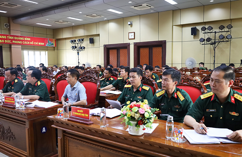 Các đại biểu dự hội nghị.