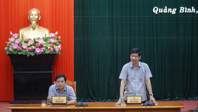 Đồng chí Phó Chủ tịch UBND tỉnh Hồ An Phong kết luận buổi họp báo.