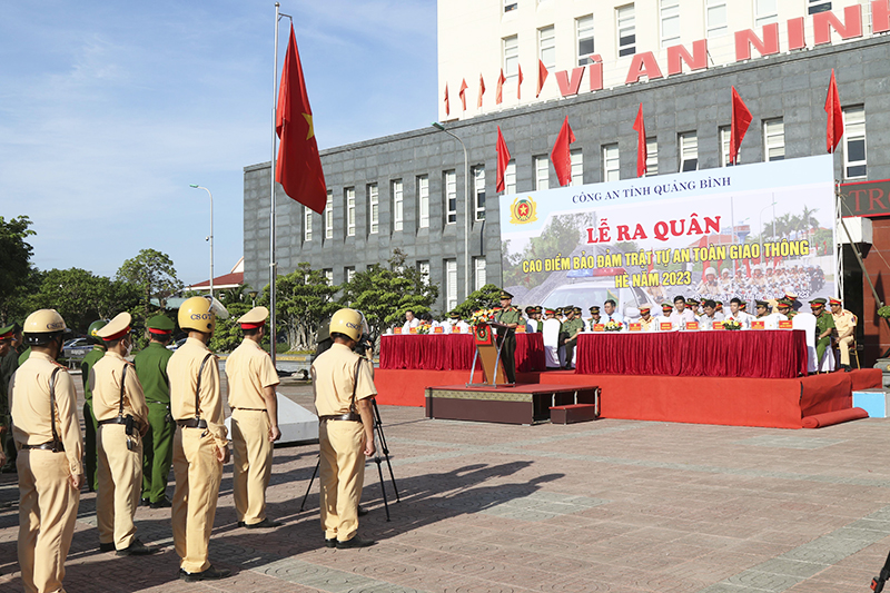 Lễ ra quân thực hiện kế hoạch cao điểm bảo đảm TTATGT trong tình hình mới và dịp hè năm 2023.