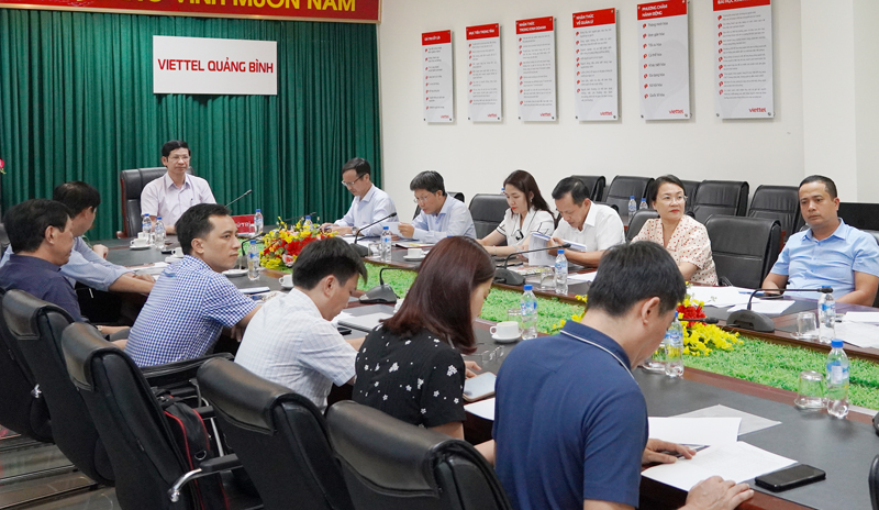 Các đại biểu dự hội nghị tại điểm cầu tỉnh Quảng Bình.