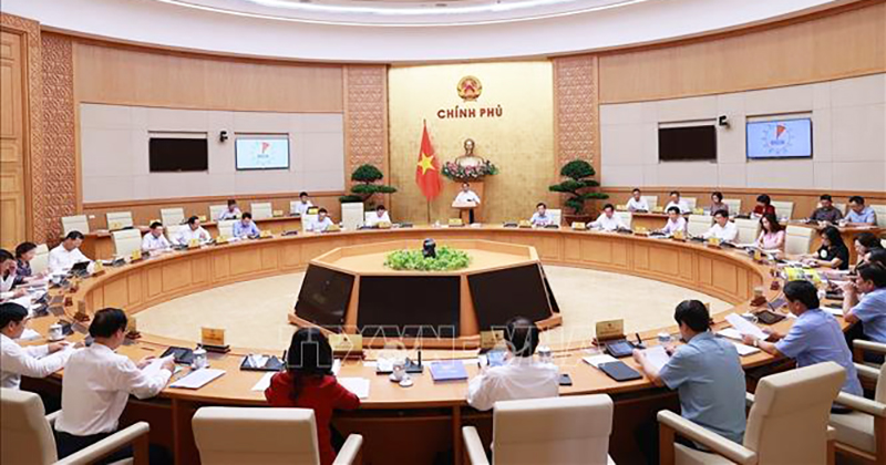 Thủ tướng Phạm Minh Chính chủ trì phiên họp Chính phủ chuyên đề về xây dựng pháp luật tháng 06/2023. Ảnh: Dương Giang/TTXVN
