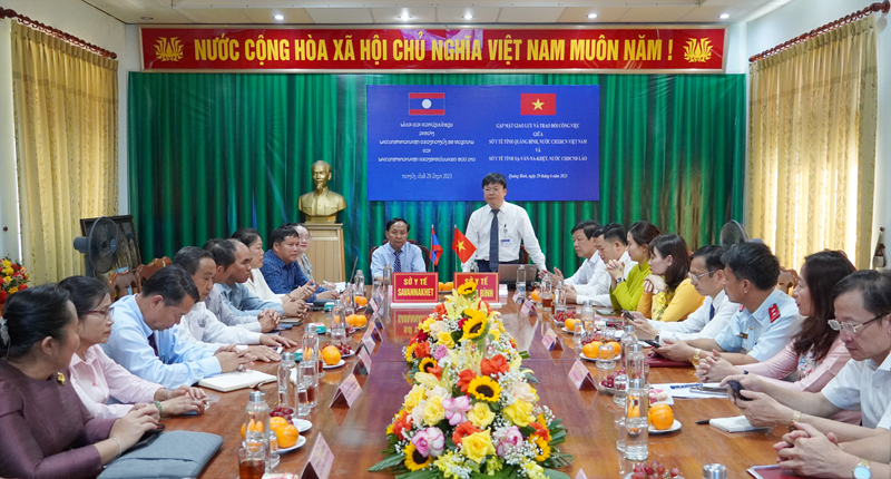 Sở Y tế tỉnh Quảng Bình tiếp và làm việc với Sở Y tế tỉnh Sạ-vẳn-na-khệt.