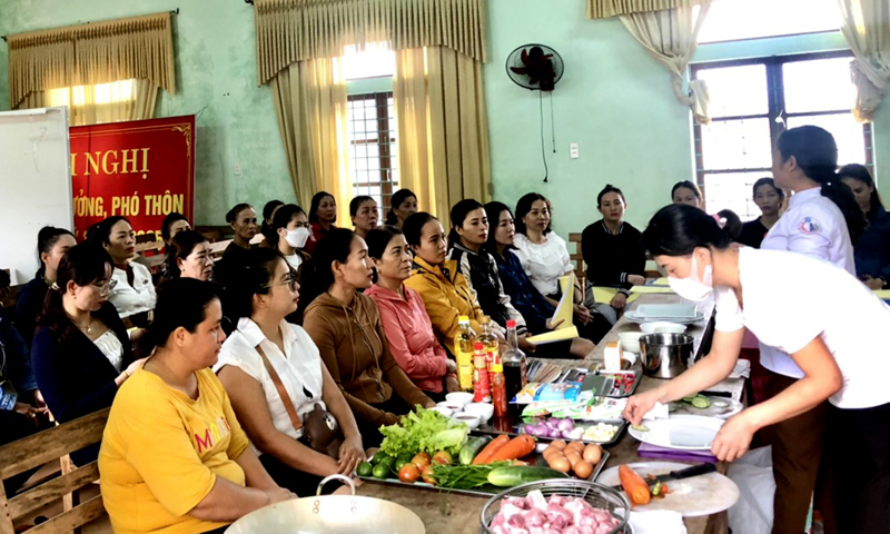 Trăn trở chuyển đổi nghề ở Đồng Hới