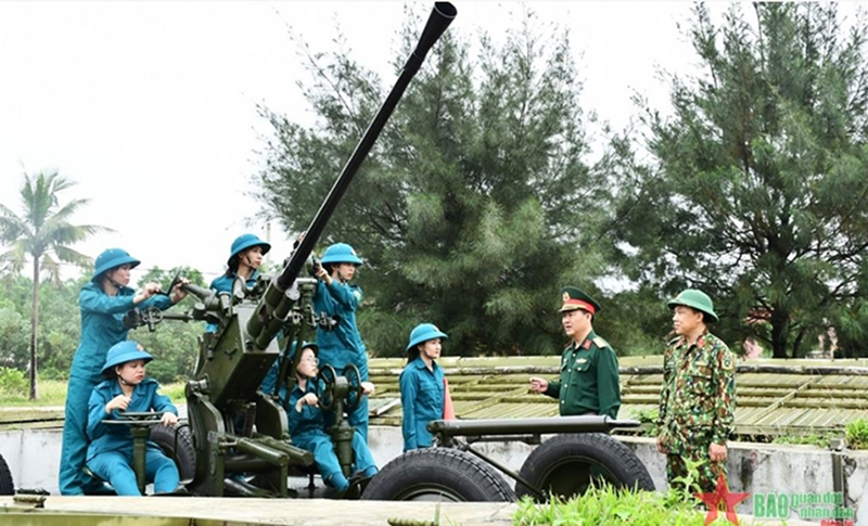 Duy trì nghiêm túc, nền nếp chế độ sẵn sàng chiến đấu, tiên phong trong phòng, chống thiên tai, dịch bệnh