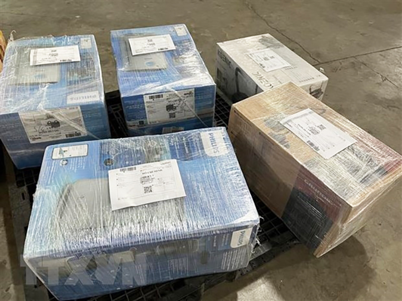 Chủ động phòng ngừa, ngăn chặn hoạt động vận chuyển hàng cấm qua đường hàng không