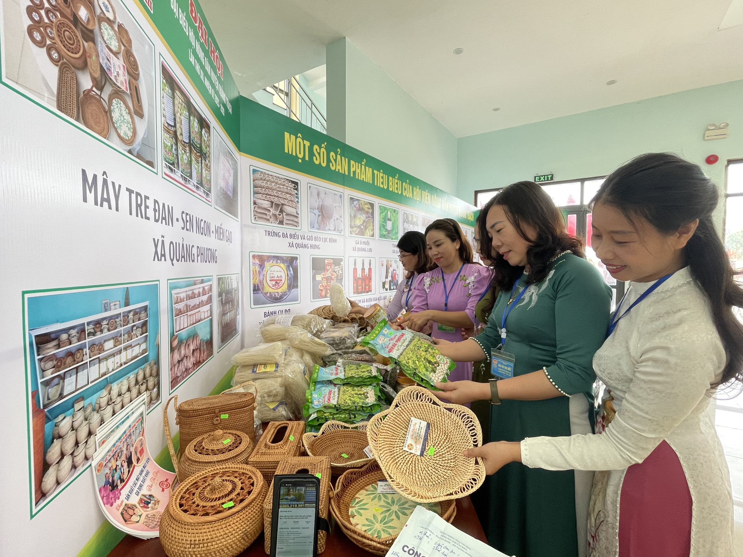 Thi đua cao điểm chào mừng đại hội Hội Nông dân các cấp