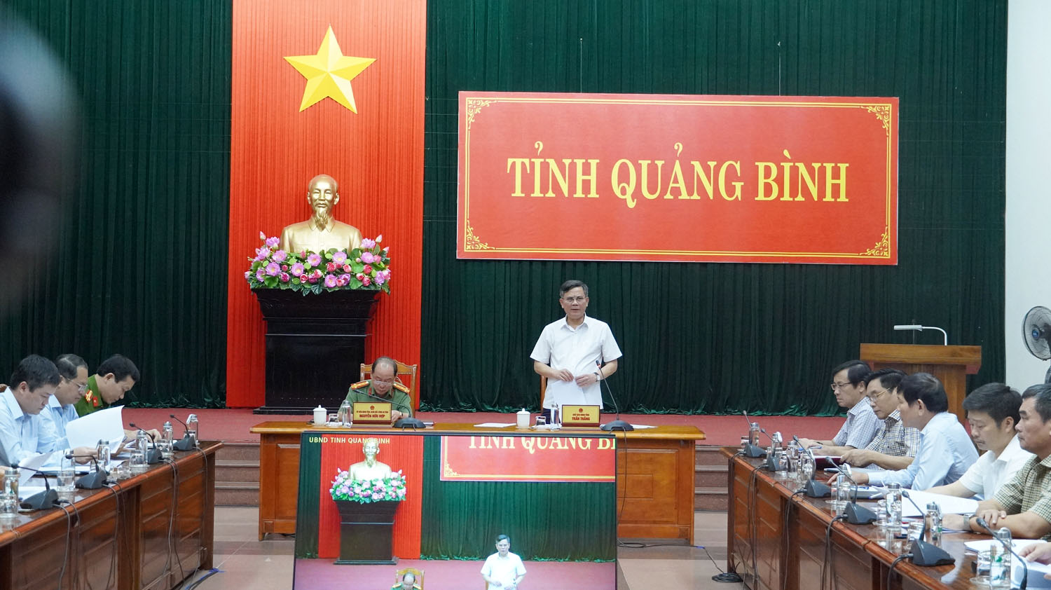 Người đứng đầu "Gương mẫu, trách nhiệm và quyết tâm" đẩy mạnh chuyển đổi số và Đề án 06