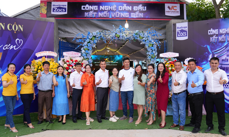 Công ty TNHH Vân Cộn đồng hành và phát triển bền vững cùng hệ thống đại lý và NS BlueScope Việt Nam
