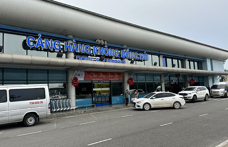 Cảng Hàng không Đồng Hới. Ảnh: Nguyễn Hoàng