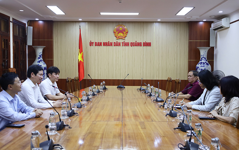 Quang cảnh buổi tiếp.