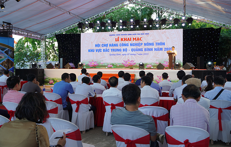 Hội chợ thu hút sự quan tâm của nhiều đơn vị, doanh nghiệp trong và ngoài nước.