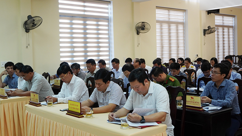 Các đại biểu tham dự hội nghị.