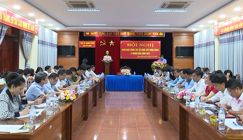 Quang cảnh hội nghị.