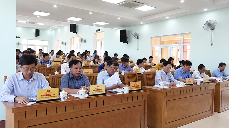 Các đại biểu dự hội nghị.