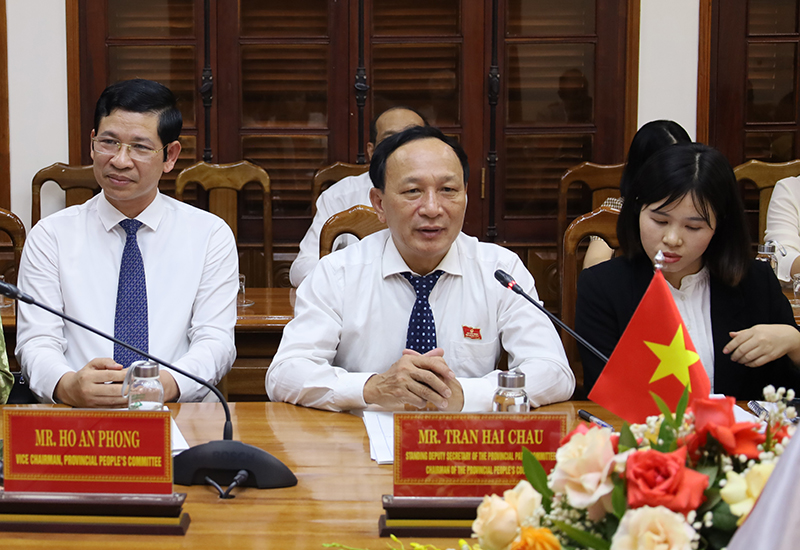 Đồng chí Phó Bí Thường trực Tỉnh ủy Trần Hải Châu phát biểu tại buổi làm việc.