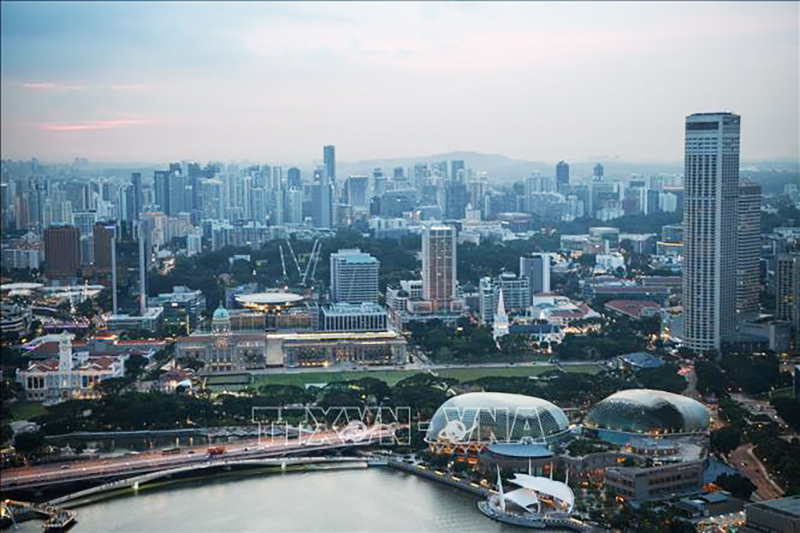 Các tòa nhà thương mại ở Singapore. Ảnh minh họa: AFP/TTXVN