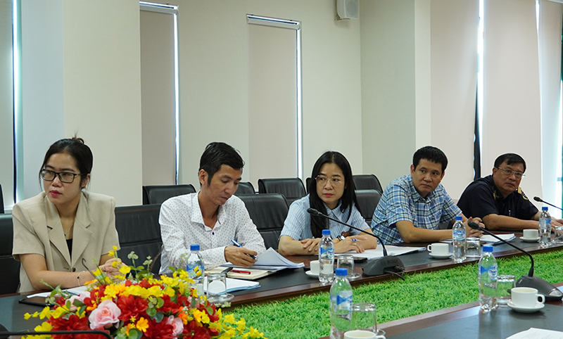 Đại diện lãnh đạo các đơn vị trong ngành Tài chính tỉnh dự hội nghị.