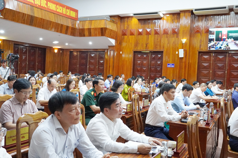 Các đại biểu dự phiên thảo luận