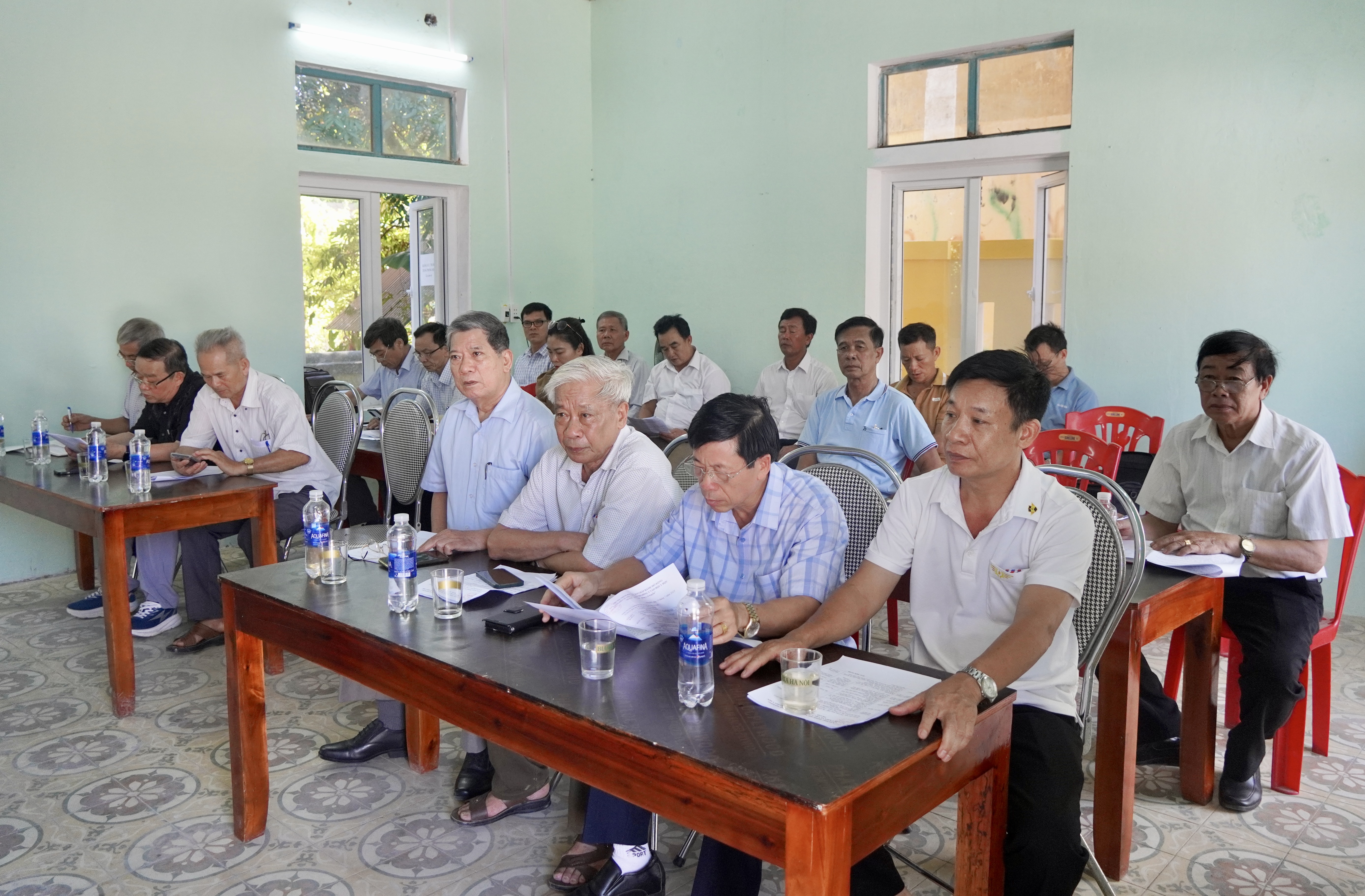 Các đại biểu tham dự hội nghị.